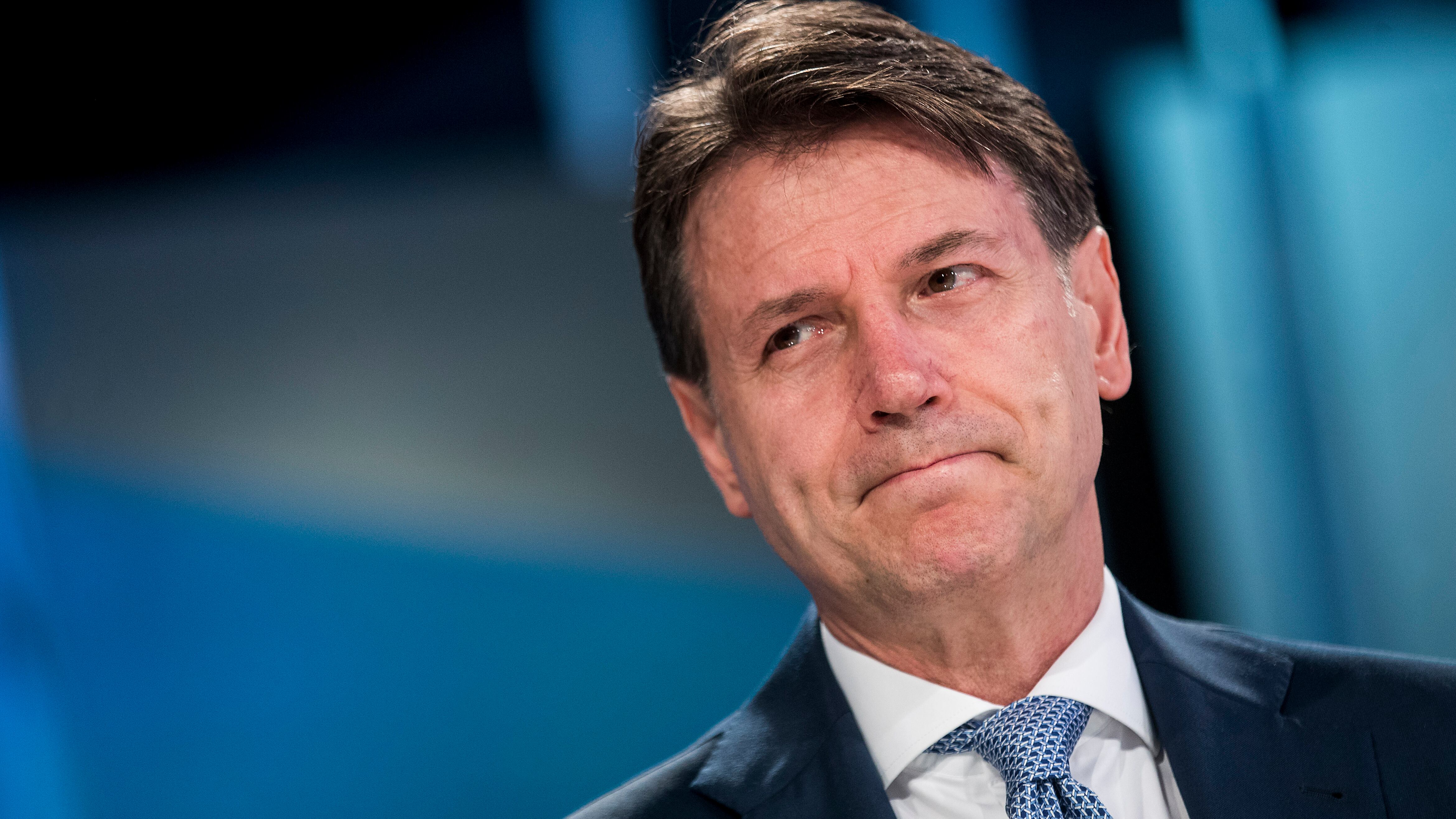 I partiti si svegliano tardi. "Giù le tasse sulle bollette"