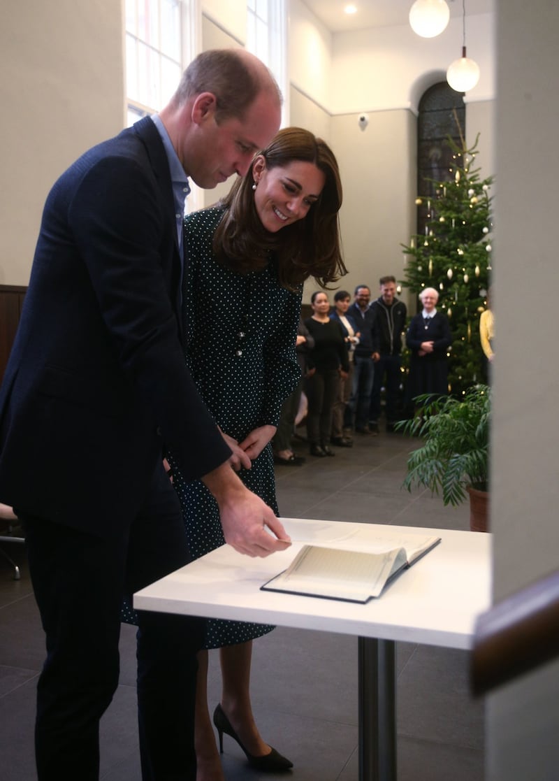 Kate Middleton e il Principe William con i bimbi in ospedale: foto 7