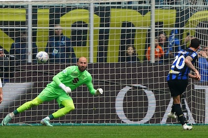 Tripudio nerazzurro a San Siro: le immagini più belle del match contro il Torino 10