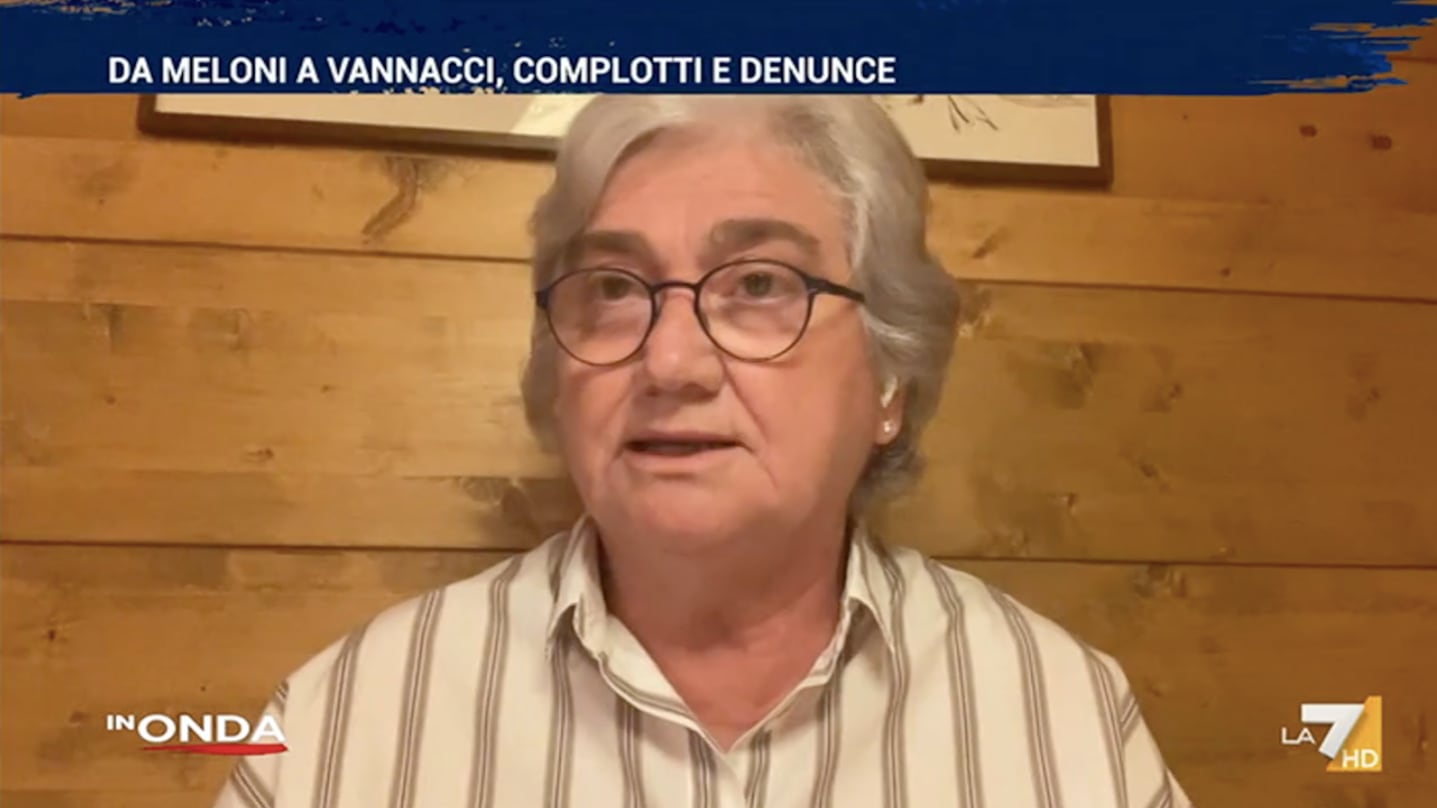"Allora mi denunci...”. La Bindi provoca Vannacci: cosa è successo