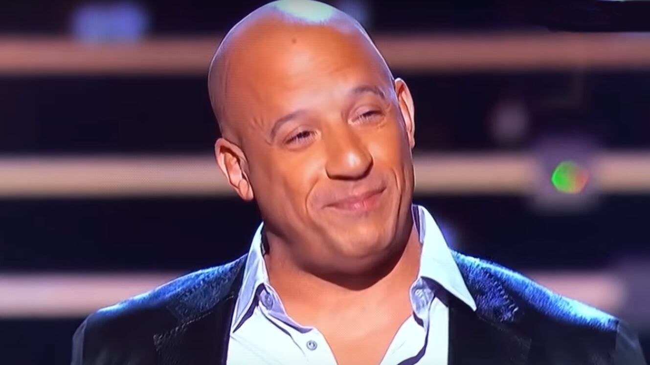 Vin Diesel manda in tilt Instagram con la sua versione della banana di Cattelan