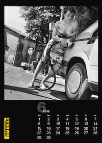 Per i 50 anni di Pirelli gli scatti osè del Calendario 1986 2
