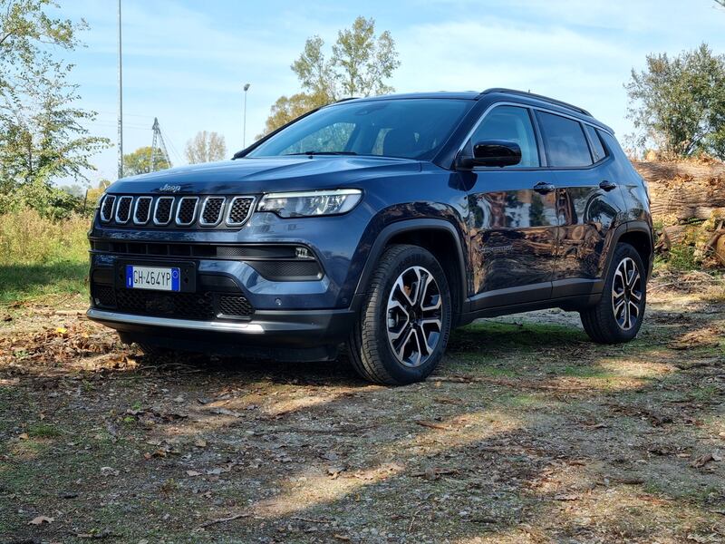 Jeep Compass e-Hybrid: guarda la gallery della prova su strada 1
