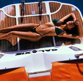 Cristina Buccino bollente a Formentera 5