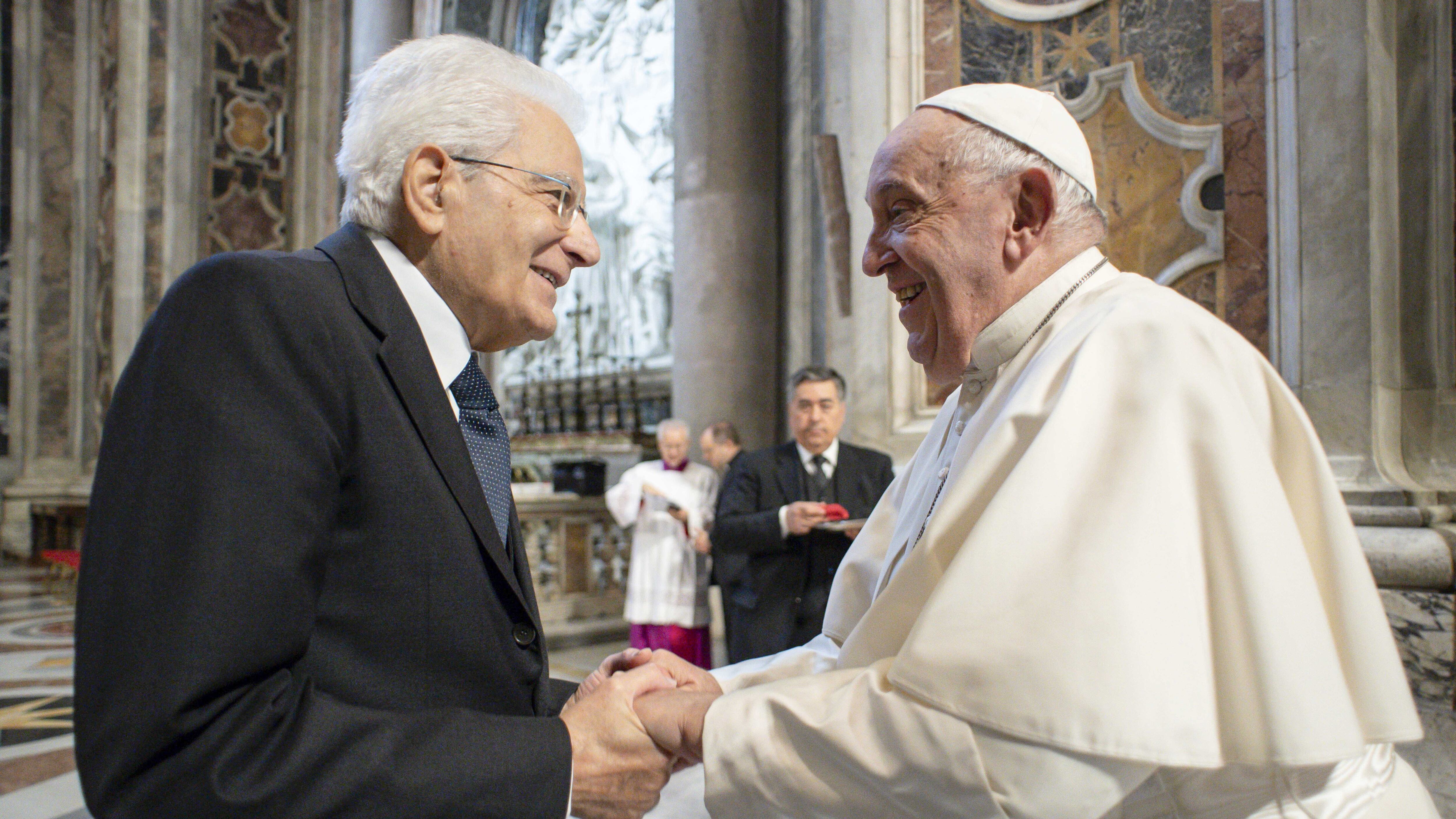 Il dolore di Mattarella: "Sento il vuoto"