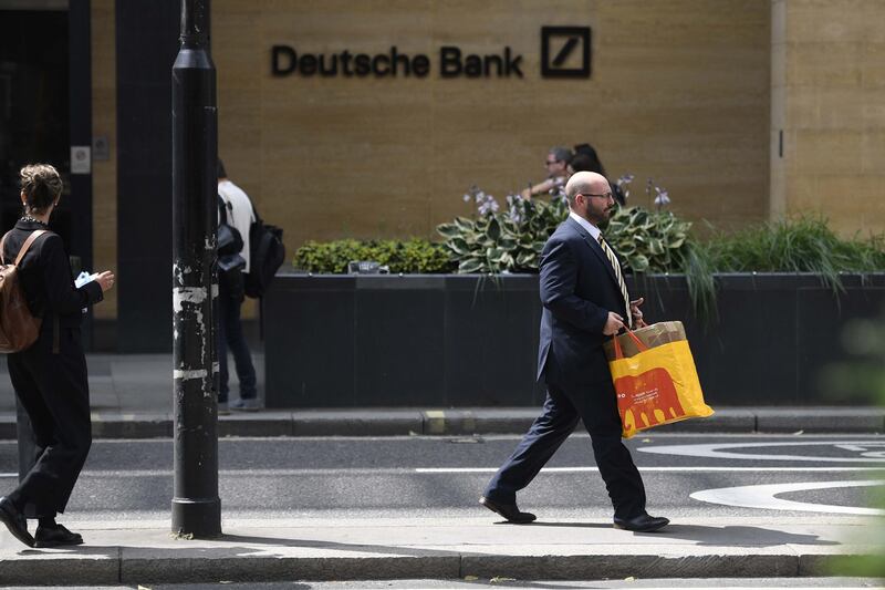 Deutsche Bank licenzia 18.000 dipendenti 7