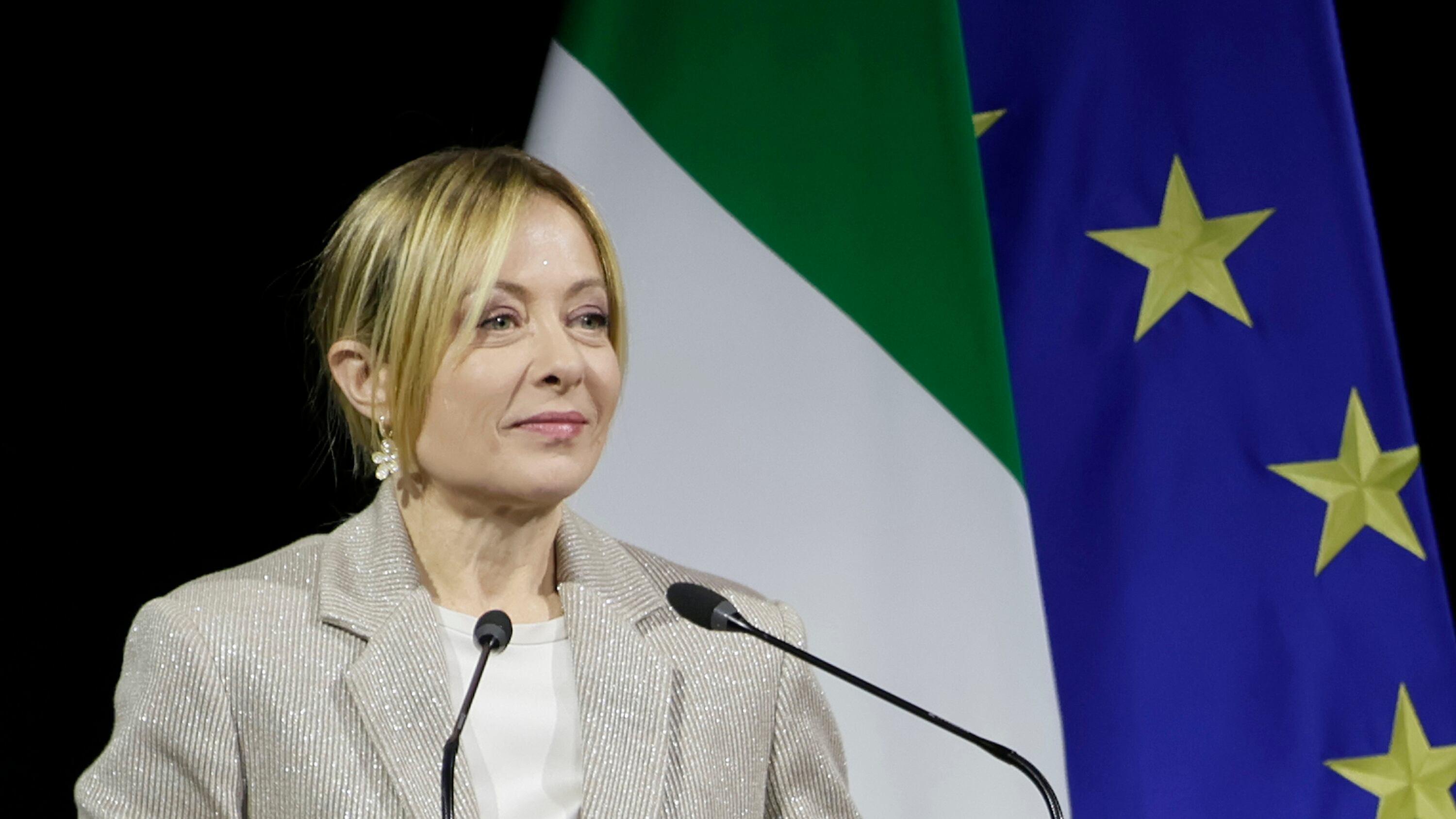 Meloni e la crisi. "L'instabilità è la normalità: congiuntura difficile"