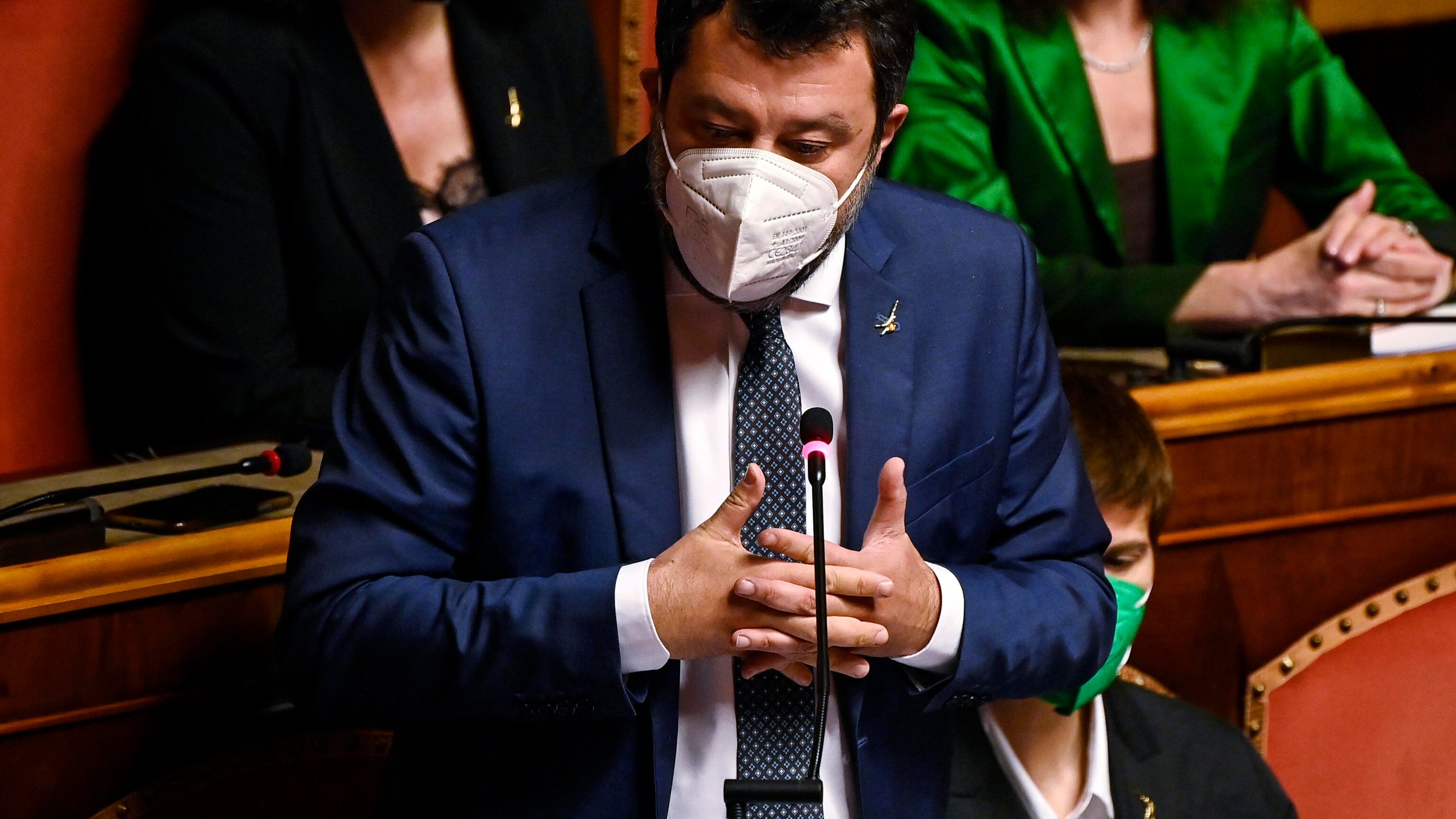 "È la tempesta perfetta. I sabotatori di Draghi? A sinistra col ddl Zan"