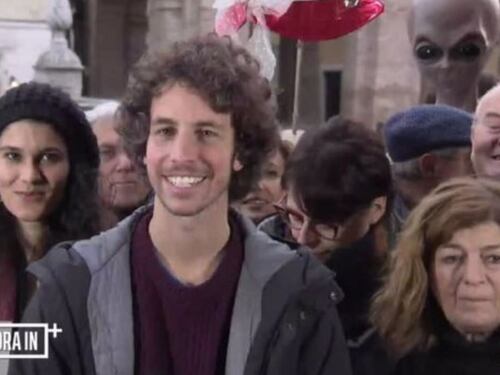 Le sardine a Conte: "Non serve un incontro. Ci vediamo dopo il voto"