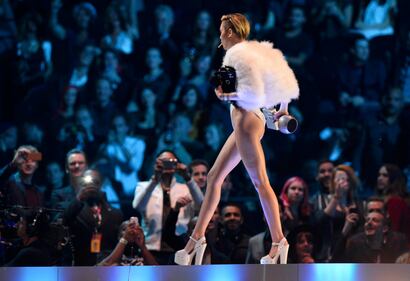 Miley Cyrus e l'ultima provocazione agli EMA 3