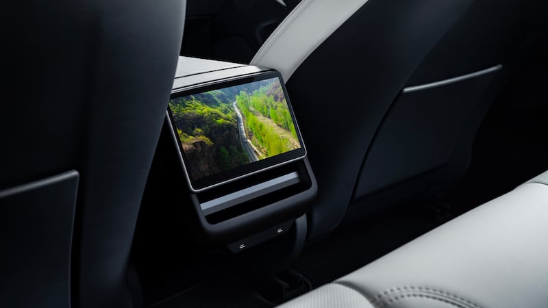 Tesla Model 3 restyling