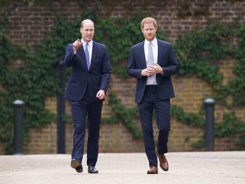 “Harry al posto di William”. La scelta di Elisabetta che doveva restare segreta
