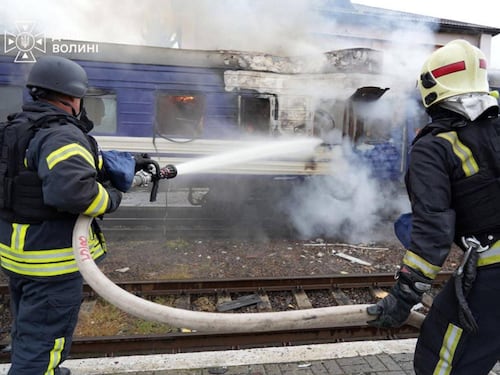 Raid sul treno, furia Nato e Ue. “Putin sbaglia, è disperato”