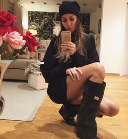 Cristina Buccino in intimo per il selfie hot 7