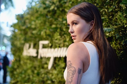 Ireland Baldwin, topless mozzafiato 1