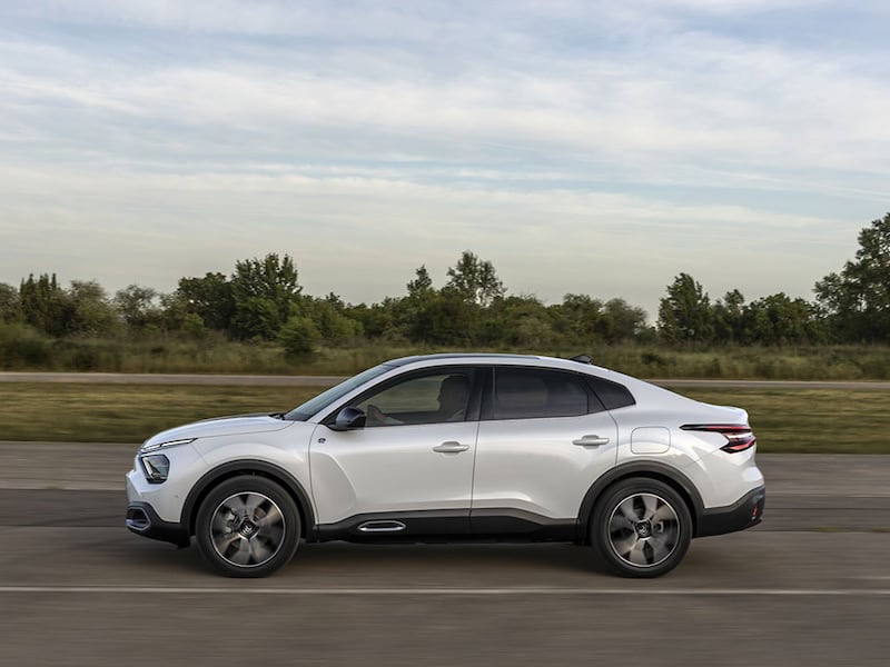 Citroen C4 X, le 10 cose da sapere