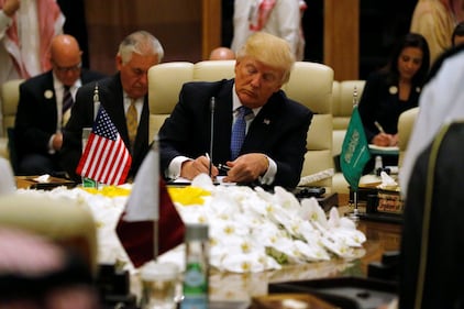 Donald Trump in Arabia Saudita: l'incontro con i leader arabi 10