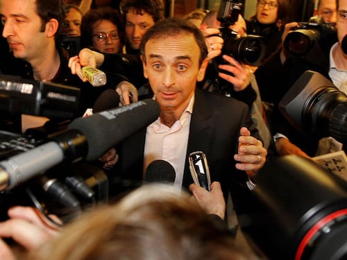 Intellettuale cacciato dai media: denunciò i crimini degli islamici