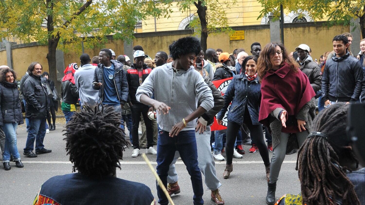 È psicosi da profughi: il caso Montello adesso agita i quartieri