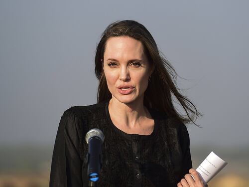 Angelina Jolie spietata contro Jennifer Aniston