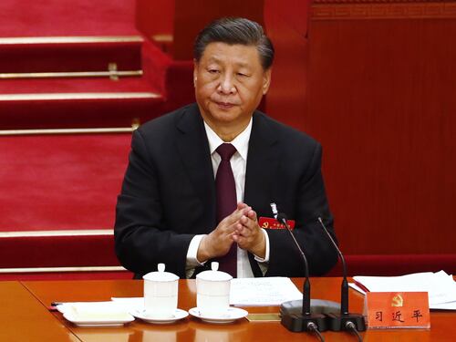 Xi sceglie i fedelissimi per rafforzare il suo regno. I messaggi di Putin e Kim