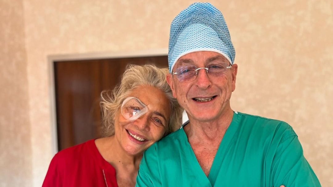 "La mia estate, secondo intervento". Mara Venier di nuovo in ospedale