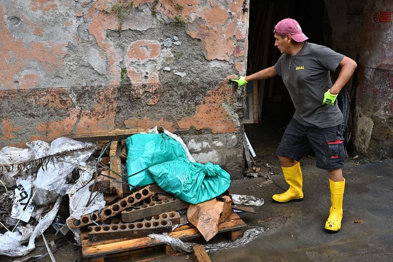 Maltempo, Genova e la Liguria flagellate dai nubifragi