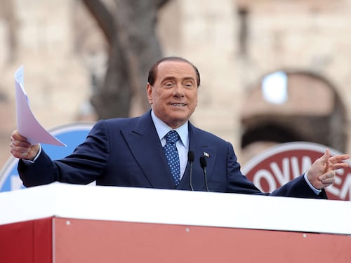 Berlusconi al governo: "Rilancio dell'economia prova del nove"