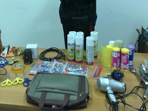 Ruba merendine in una scuola di Caivano: arrestato 35enne