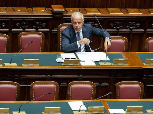 Il governo lavora a sei nuovi Cpr. Il caso Toscana