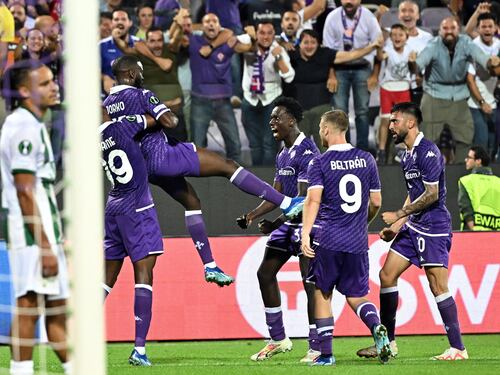 Conference League, la Fiorentina acciuffa il pareggio in extremis con il Ferencvaros