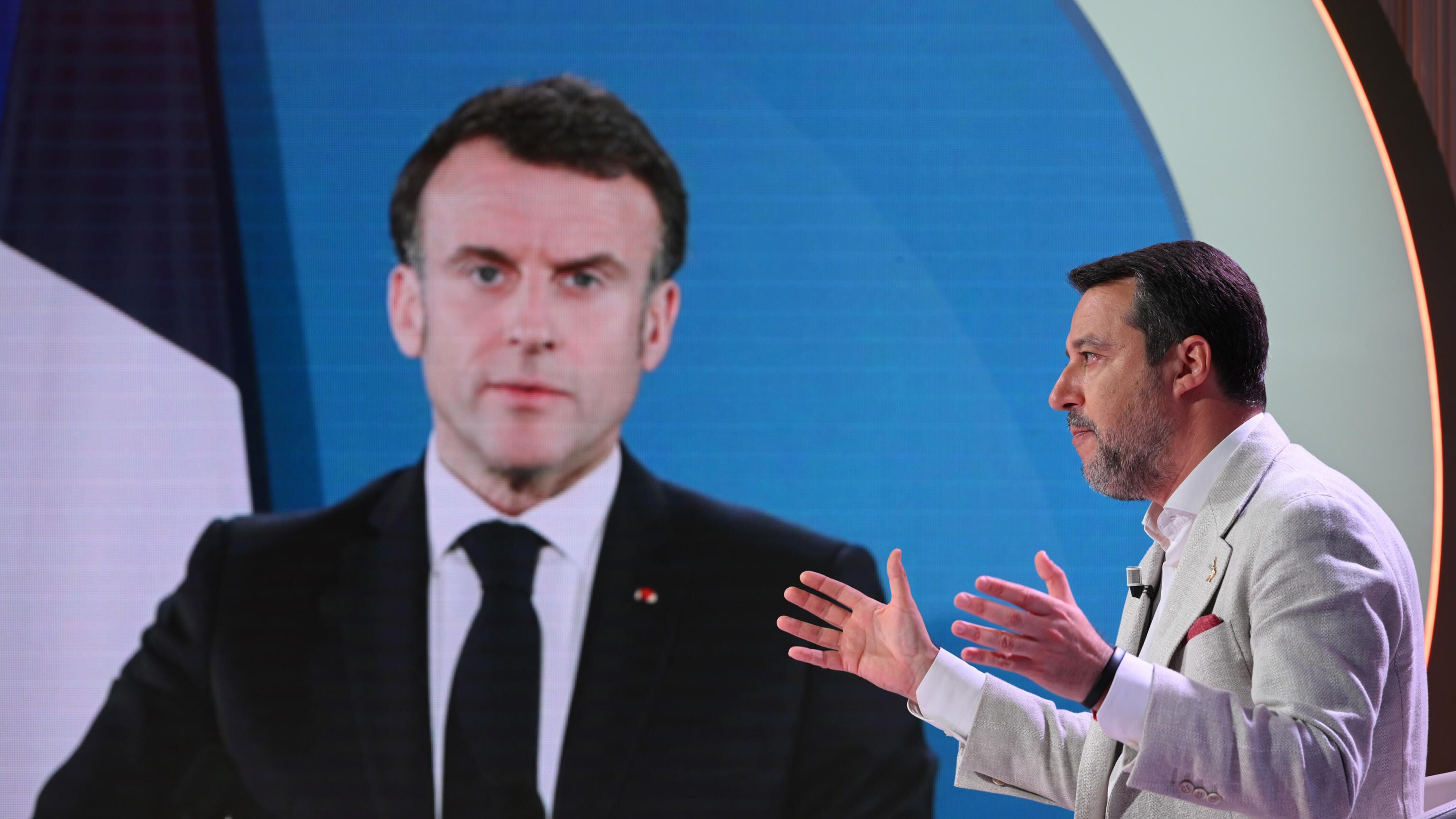 Salvini ha buon senso, Macron solo spocchia