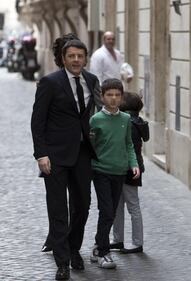 Renzi va al Quirinale con la famiglia 7