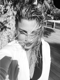 Emma Marrone, sexy sul palco e nella vita privata 8