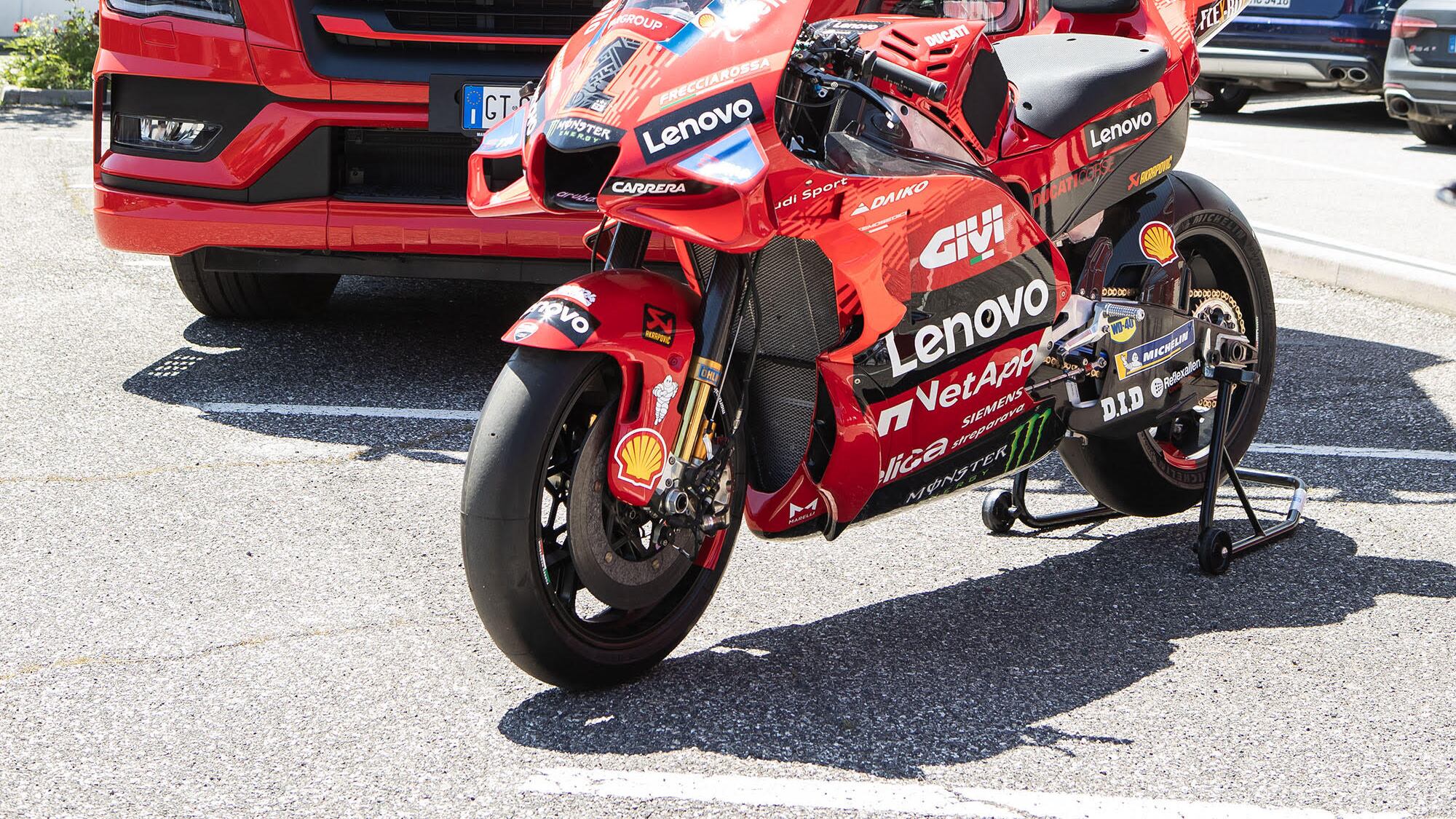 MotoGp, quattro MAN per il team ufficiale Ducati