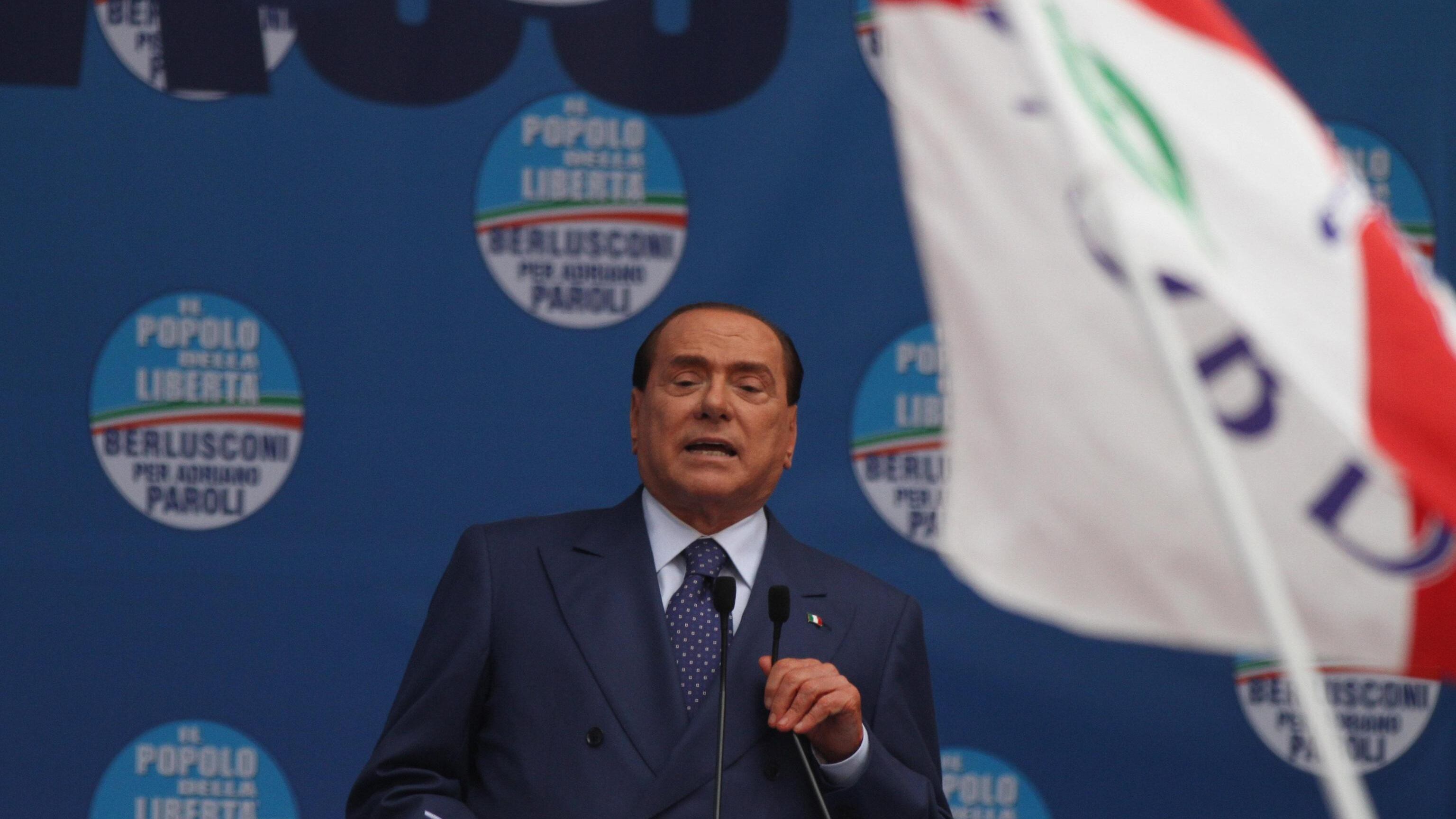 Berlusconi smaschera il Pd: "Vuole eliminare me e il M5S"
