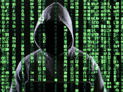 Kiev punta sulle cyber-operazioni: nel mirino il cuore dell'aviazione strategica russa