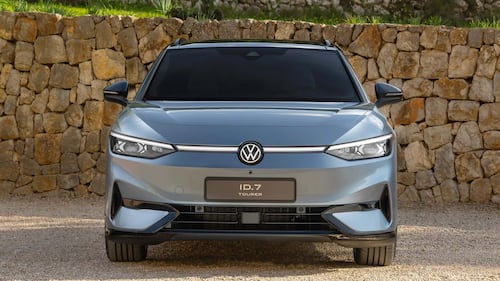 Nuova Volkswagen ID.7 Tourer,  guarda tutte le foto 8