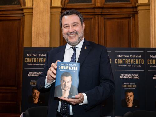 Salvini candida Vannacci. "Il mio rapporto con Giorgia"
