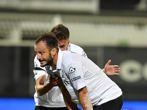 Il "regalo" di Gilardino: sbaglia un rigore e aiuta il "suo" Parma