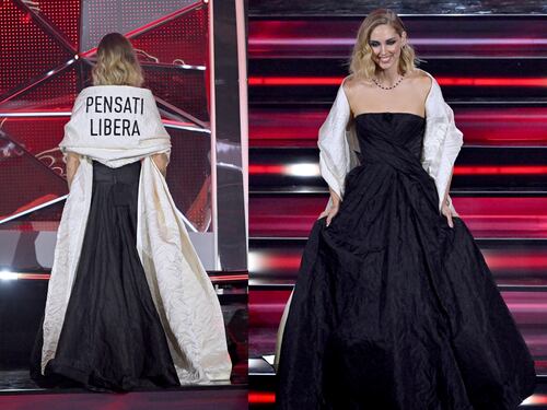 "Pensati libera". Cosa c'è dietro il look-manifesto di Chiara Ferragni
