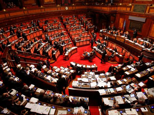 Dopo 19 anni in parlamento come fa il Cav a non essere eleggibile?