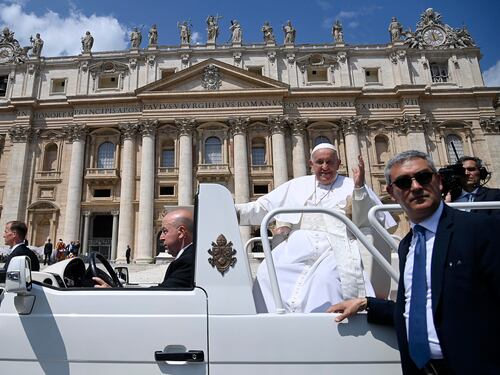 Quella sciarada in dialetto. Le radici di Monsù Bergoglio