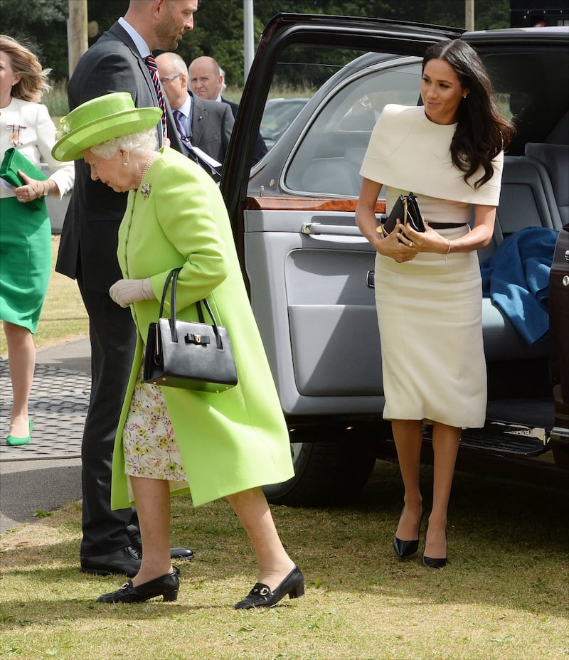 Meghan Markle raggiante con la Regina 1