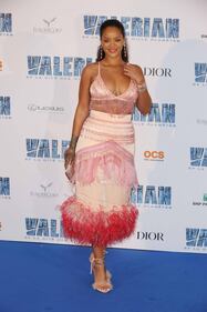 Rihanna sexy alla première di Valerian 6