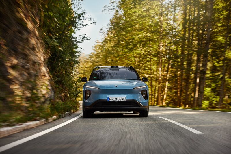 NIO EL6, guarda tutte le foto 2