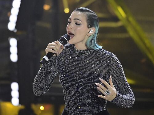 Sanremo 2024: ecco il look della finalissima del Festival di Rose Villain