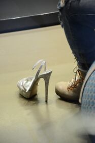 Francesca Cipriani sexy: shopping a Milano 13