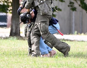 L'attentatore di Solingen trasferito in elicottero in tribunale 7