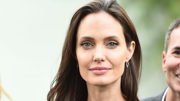 Angelina Jolie innamorata di un miliardario inglese?